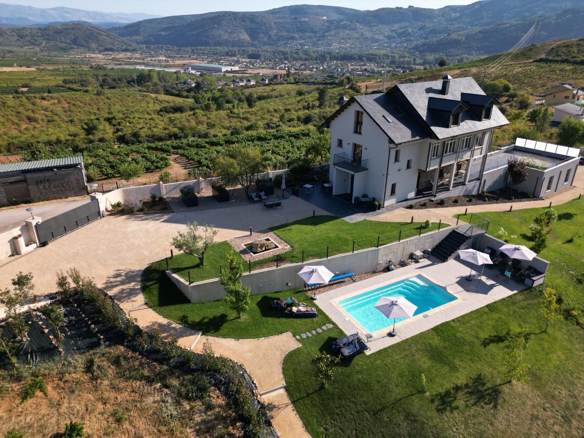 Boutique Finca Esencial Villafranca del Bierzo Kültér fotó